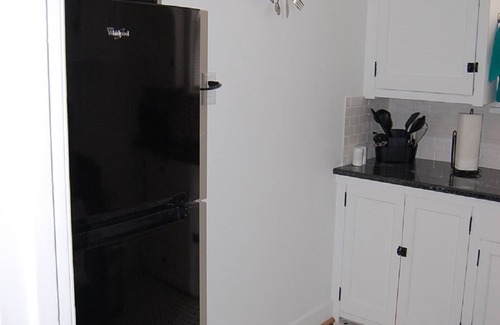 Decorah Apartment | Historic Phelps Mansion; main level Suite #1