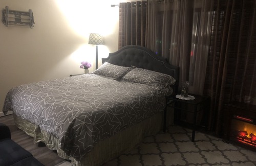 Middletown Apartment | Historic & Quaint Room downtown Middletown, DE awaits you!