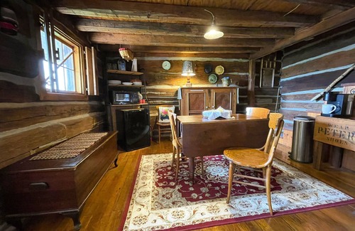 McGregor Cabin | Historic Sadie's Log Cabin