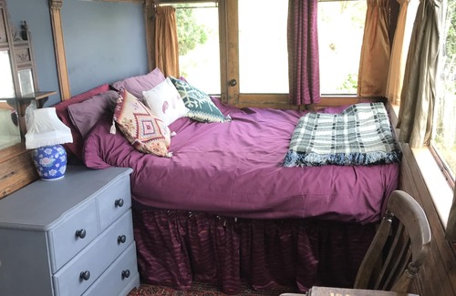 Trefeglwys Cabin | Historic Tram