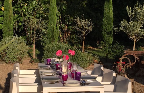 Bourg-sur-Gironde House | Historic villa with pool set in beautiful south-facing grounds