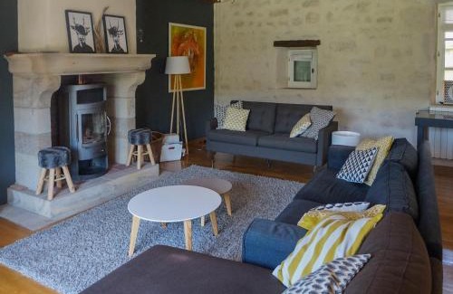 Saint-Beauzile House | Historic Village Escape w Pool