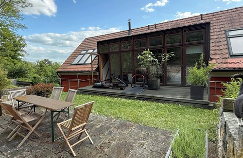 Loschwitz House | Historic Vineyard House near the Elbe River