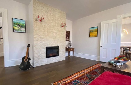 Sydney House | Historical Charm, Modern Comfort