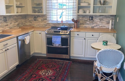 Clifton House | Historical getaway walking distance from the Pacolet river