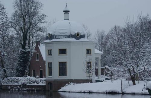 Maarssen Villa | Historical house on river Vecht