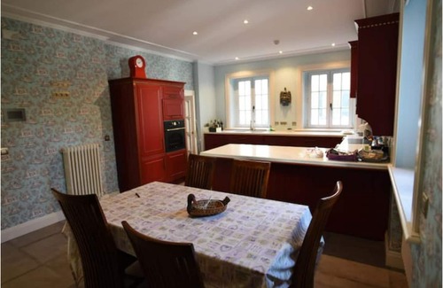 Getxo House | History & Elegance
