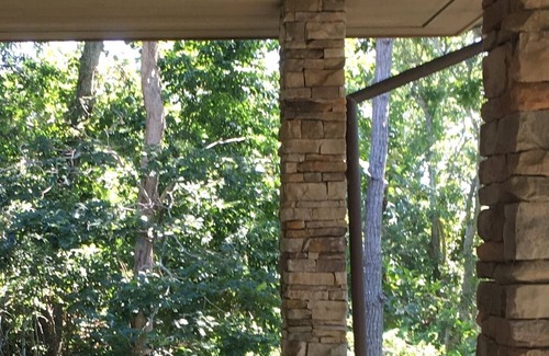 Montauk House | Hither Hills - Pristine Guest House on private estate; walk to beach.