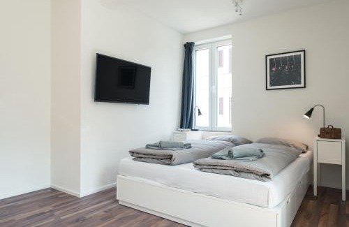 Albisrieden Apartment | HITrental Wiedikon Apartments