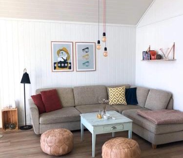 Stamsund House | Hjellebua - Stamsund, i hjertet av Lofoten