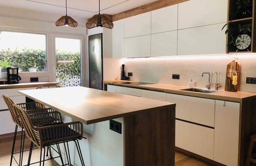 Guadalmina Apartment | Homerez - Elegant Apartment in Marbella, Pool