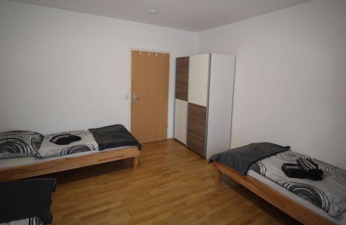 Bruchkoebel Apartment | HÖ01 large apartment with dryer and washing machine
