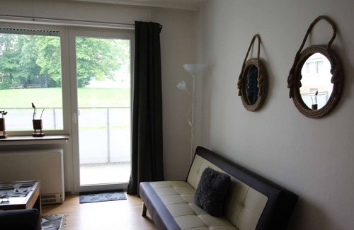 Hemer Apartment | HÖ01 large apartment with dryer and washing machine