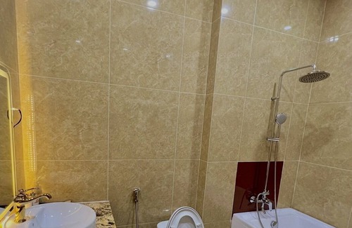 Chon Thanh Hotel | Hoang Hung Hotel