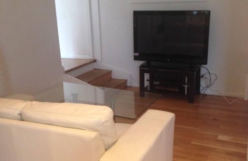Hobart Central Business District Apartment | Hobart Colonial Apartment