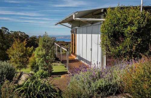 Kingston Bed & Breakfast | Hobart Hideaway Pods