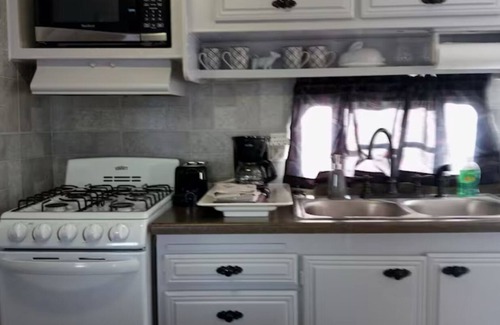 Jacarandas House | Hobbit Tiny House - Southwest Florida