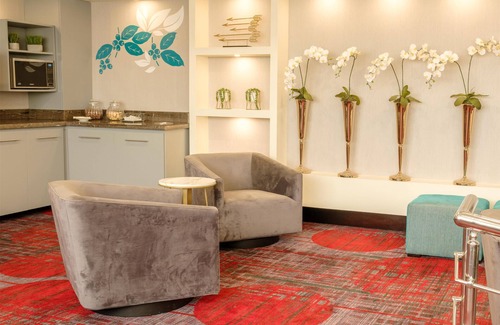 Los Jardines Hotel | Hodelpa Gran Almirante Hotel & Casino