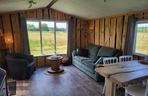 Heythuysen Ski Chalet | Hoeve Twente - De Bonte Specht