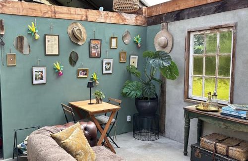 Asch Bed & Breakfast | Hofstede klein Rozendal