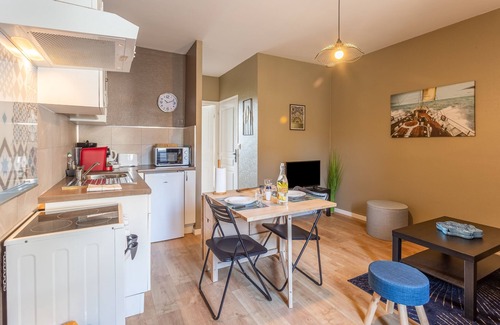 Saint-Coulomb Apartment | Hoguette - One Bedroom Apartment, Sleeps 4