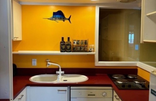 Omapere House | Hokianga Beach House-Family Friendly, on private beach!