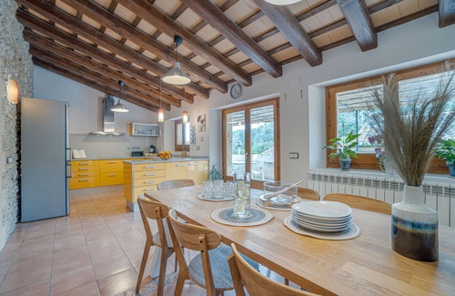 Boadella i les Escaules Cottage | Holiday Home with Pool and Garden in Alt Empordà - Majordoms Sabater