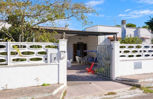 Torre Specchia Ruggeri House | Holiday Accommodation "Villa Scirocco" near the Beach