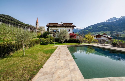 Caines Apartment | Holiday Accommodation "Gasserhof Ferienwohnung Jonagold"