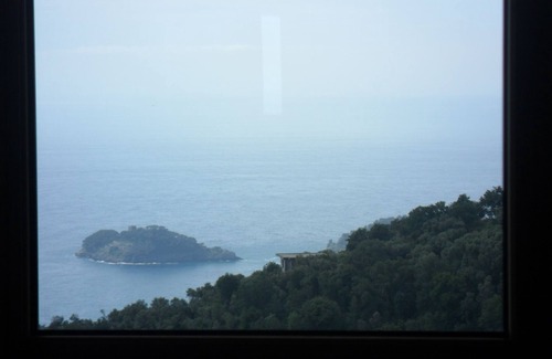 Colli di Fontanelle Apartment | Holiday Apartment "Li Galli Romantica" with Sea View, Balcony & Wi-Fi