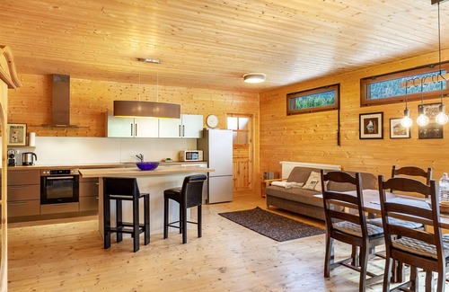Kotschach-Mauthen Apartment | Holiday Apartment "Penthouse Im Bauernhaus" with Mountain View, 2 Private Terraces & Wi-Fi