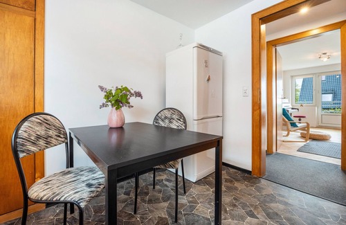 Bad Meinberg Apartment | Holiday Apartment 'Greenstay' with Wi-Fi