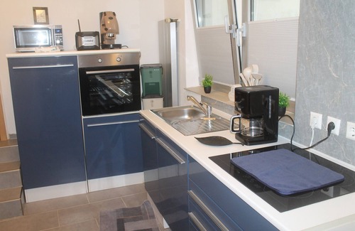 Neckartailfingen Apartment | Holiday Apartment 'Leocata-Sangiorgio' with Wi-Fi