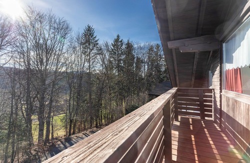 Vorauf Apartment | Holiday Apartment "Vorauf - Föttinger" with Mountain View, Shared Garden & Wi-Fi