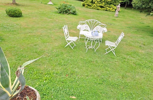 Sens-de-Bretagne House | Holiday apartment Sens de Bretagne for 1 - 2 persons with 1 bedroom - Holiday house