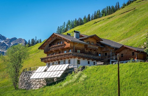 Innervillgraten House | Holiday apartment Innervillgraten for 2 - 5 persons with 2 bedrooms - Holiday house