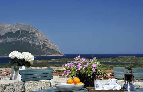 Porto San Paolo Apartment | Holiday apartments L'Ea di Lavru nSEA VIEW Studio apartment -TOP INTERIOR DESIGN