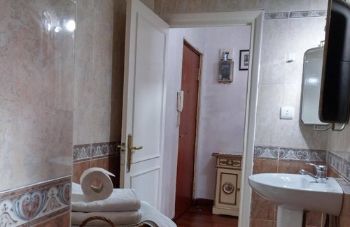 Deustuko San Pedro-Erribera Apartment | Holiday apartment Bilbao for 1 - 2 persons with 1 bedroom - Holiday apartment