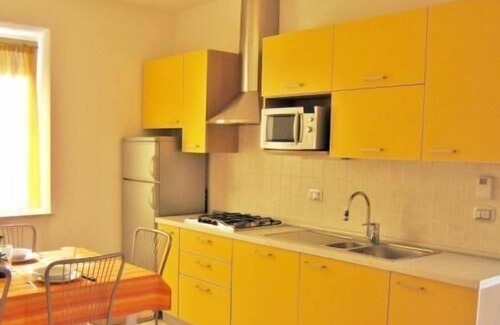 Magugnago Apartment | Holiday apartment Brenzone for 1 - 6 persons with 2 bedrooms - Row house