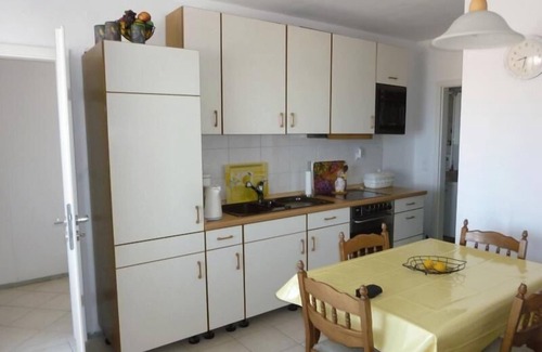 Zavalatica Apartment | Holiday apartment Cara for 1 - 5 persons with 2 bedrooms - Holiday apartment