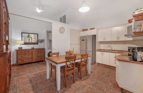 El Fraile Apartment | Holiday Apartment 'Casa Eusebia' with Wi-Fi