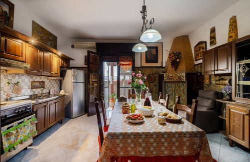 Borgagne Apartment | Holiday Apartment 'Casa Zoraide' with Private Terrace & Wi-Fi
