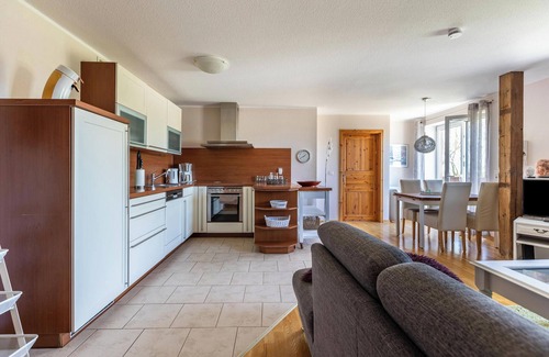 Cecilienkoog Apartment | Holiday Apartment "Denkerhof Deichblick" with Balcony, Shared Garden & Wi-Fi