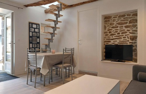 Saint-Carne House | Holiday apartment Dinan for 1 - 4 persons with 2 bedrooms - Holiday house