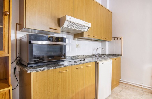 Les Iglesies Apartment | Holiday Apartment "Casa Batlle Boix" with Mountain View & Wi-Fi