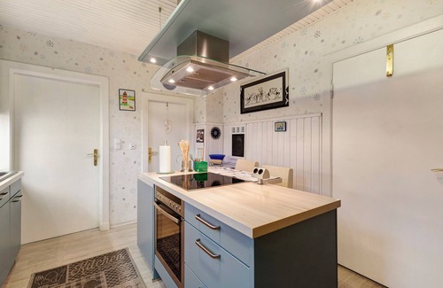 Muhlenstraßen Apartment | Holiday Apartment 'Ferienhaus Marchlewski' with Shared Garden and Wi-Fi