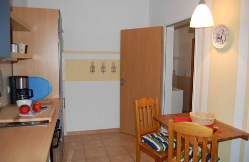 Westerstede Apartment | Holiday apartment - Ferienwohnung-Beethovenstrasse