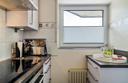 Salem Apartment | Holiday Apartment 'Fewo Wegen' with Mountain View, Private Terrace and Wi-Fi