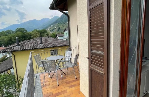Gordola Apartment | Holiday apartment Gordola for 1 - 5 persons with 3 bedrooms - Holiday apartment