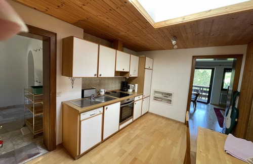 Mittelberg Apartment | Holiday Apartment Gruppenferienwohnung am Auweg with Mountain View, Garden & Wi-Fi